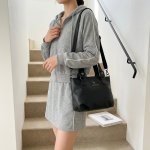 トートバッグ レディース 2wayバッグ ソフトレザー素材 通勤 ショッピング お洒落で実用的（1ヶ）