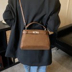 ハンドバッグ レディース 小箱形バッグ PU 磁石留め 通勤 通学 2026年冬の新作 お洒落 ミニマリスト シンプル 可愛い（1ヶ）