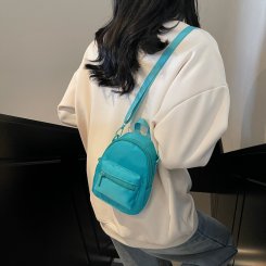 ミニ 斜め掛けバック レディース ナイロン ショルダーバッグ 大人 大きめ 2way 大容量 斜めがけ バッグ 軽い 手提げ bag 通学 通勤（1ヶ）
