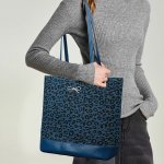 ショルダーバッグ レザー レディース 大容量 斜め掛け 3way 大人 おしゃれ リュックサック a4 軽量 シンプル カジュアル レザー 収納 整理 通勤 通学（1ヶ）