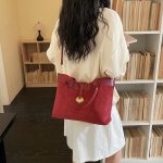 トートバッグ レディース 2way ショルダーバッグ 韓国風 高級感 シンプル 通勤 普段使い お洒落 小物入れ 新作（1ヶ）