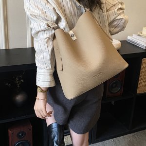 バケットバッグ レディース 2way ショルダーバッグ 大容量 通勤 日常外出 シンプルでお洒落 便利（1ヶ）