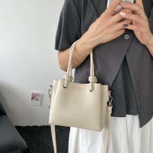 トートバッグ レディース 2way ショルダーバッグ 春夏新作 マルチポケット PU素材 通勤 お洒落 シンプル お出かけ（1ヶ）