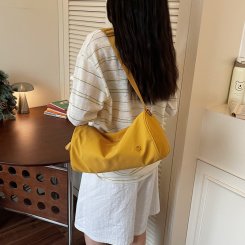 ショルダーバッグ レディース トートバッグ 大容量 キャンバス 通学 通勤 お洒落 可愛い（1ヶ）