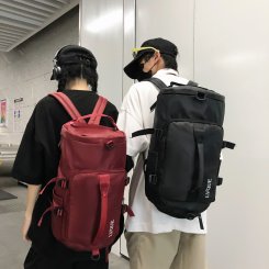 トラベルバッグ 2way 大容量 防水 オックスフォード生地 ジム 通勤 旅行 収納便利 干湿分離 耐久（1ヶ）