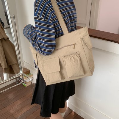トートバッグ レディース 大容量トートバッグ キャンバス生地 車縫い ファスナー 通勤 お出かけ シンプル お洒落 使いやすい（1ヶ）