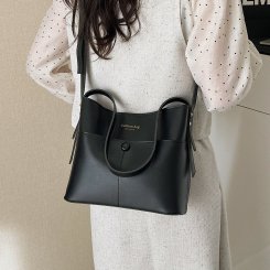 水桶バッグ レディース 2way バッグ 大容量 PU 通勤 旅行 流行 お洒落 便利（1ヶ）