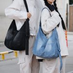 2wayショルダーバッグ レディース デニムバッグ 大容量 通勤 旅行 日韓風 お洒落 軽量 収納力抜群（1ヶ）