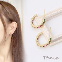 高品質ジルコニアピアス デザインピアス Cフープ 2.5×18mm ゴールド（1ペア）