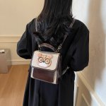 ショルダーバッグ ハンドバッグ PUレザー リュック 3way 鞄 長さ調整可能 レディース 斜め掛け 大人 軽量 おしゃれ バッグ 通勤 スクエアバッグ（1ヶ）