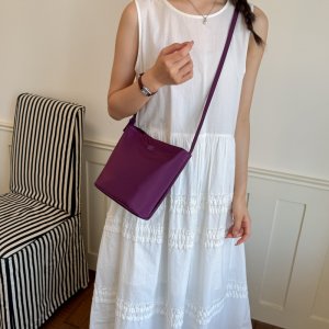 バケットバッグ レディース 2way バッグ ナイロン バケット トート シンプル デザイン 日常 通勤 お洒落 おしゃれ マルチユース 使いやすい 軽量 収納力 大容量 お出掛け ショッピング（1ヶ）
