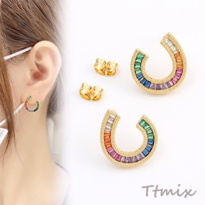 高品質ジルコニアピアス デザインピアス 15×17mm ゴールド（1ペア）