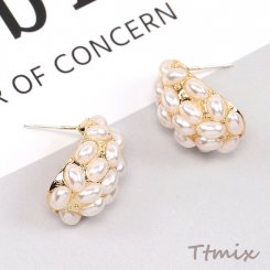 デザインピアス 15×23mm（1ペア）