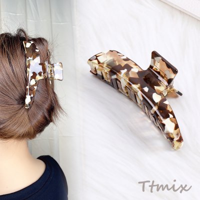 バンスクリップ ヘアアクセサリー 4.5×11.2cm ブラウン（1ヶ）