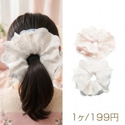 シュシュ 花柄 2層レース フラワーモチーフ パール付き 髪飾り 髪留め ヘアゴム ヘアアクセサリー（1ヶ）