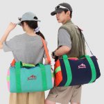 2way スポーツバッグ 学生 男女兼用 大容量 斜挎包 手提包 通勤 旅行 オックスフォード ナイロン カラフル 多用途 多巴胺スタイル 2026年夏新作（1ヶ）