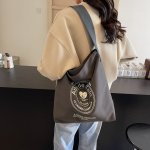 人気トートバッグ 帆布バック ショルダーバッグキャンバスハンドバッグ カジュアルトートバッグ 韓国 ファッションエコバッグ大容量バッグ（1ヶ）