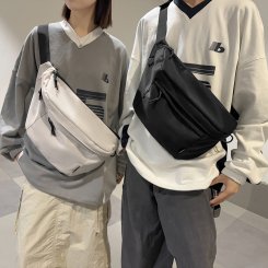ナイロン ショルダーバッグ サブバッグ ミニ おしゃれ ミニショルダー ミニショルダーバッグ 旅行 スポーツ レディース 軽い 斜め掛けバッグ（1ヶ）