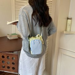 斜め掛けバッグ レディース 2way ショルダーバッグ ナイロン 軽量 小包 通勤 お出かけ お洒落 多用途（1ヶ）